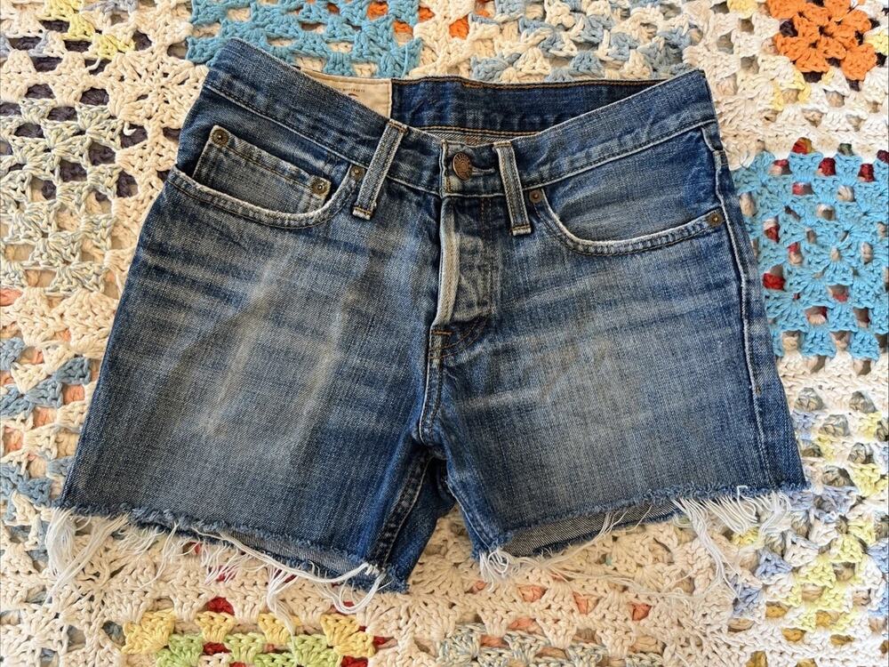 Hollister Short Womens 29 Cut-Off Mid Rise Button Fly‎ 100% Cotton Distress Vtg